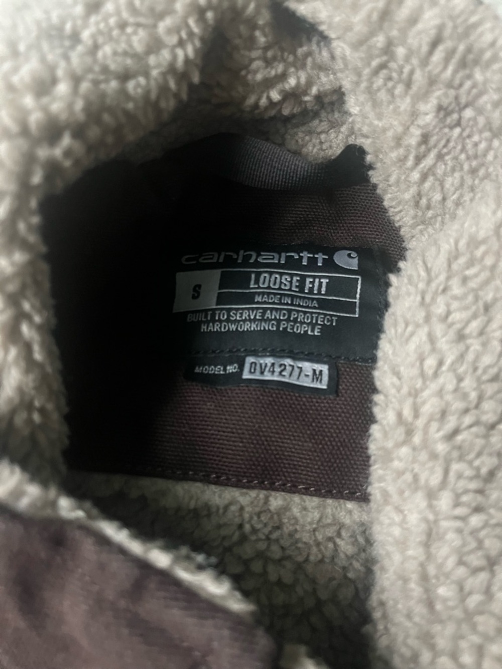 Carhartt Men’s Brown Sherpa-Lined Vest - Picture 2 of 5
